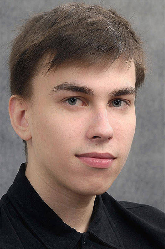 Портрет молодого человека на школной фотосессии в москве